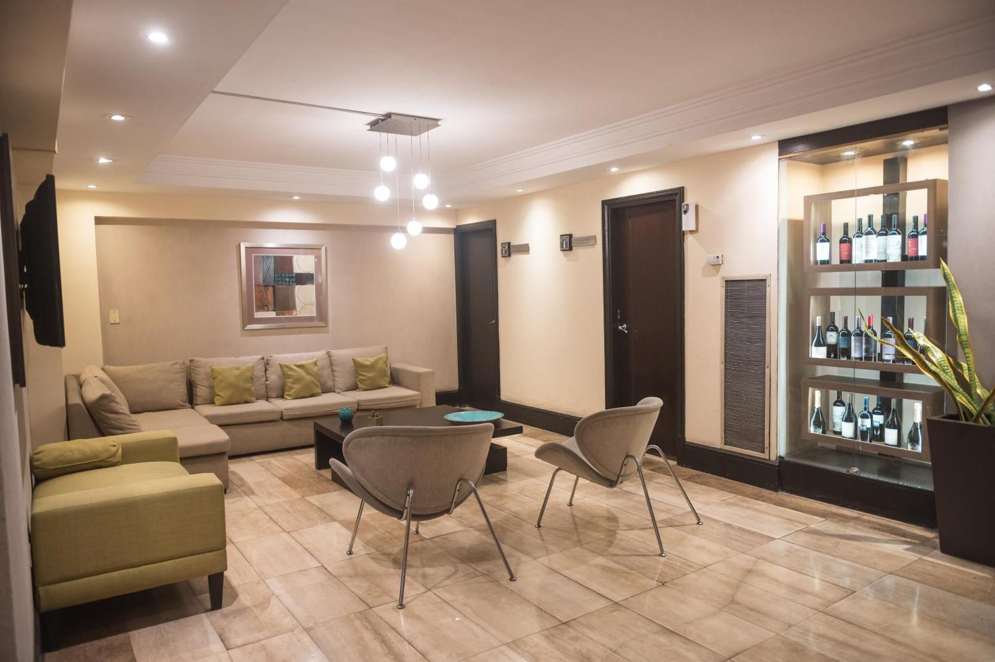 Premium Tower Suites Mendoza Bagian luar foto