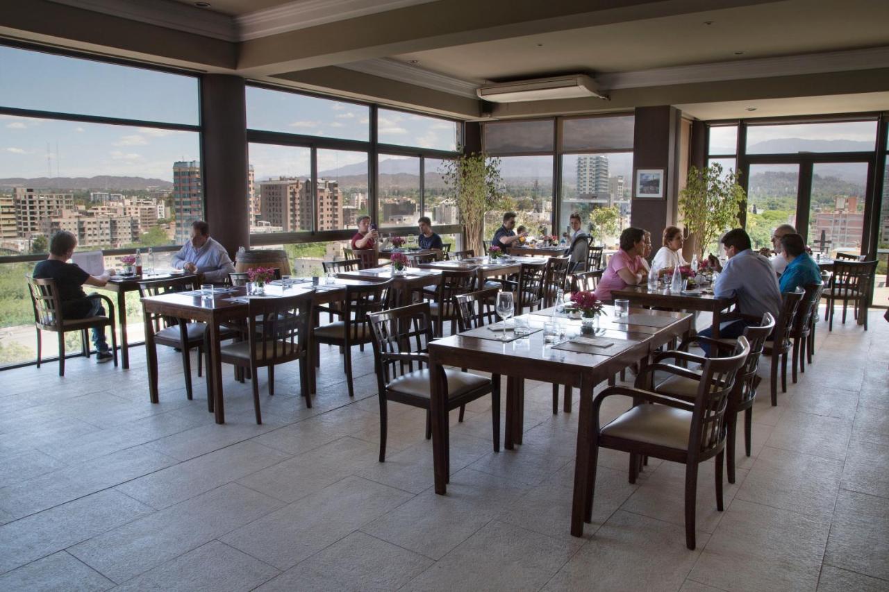 Premium Tower Suites Mendoza Bagian luar foto