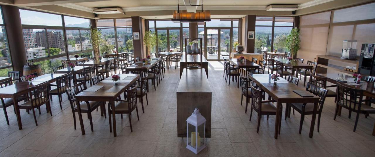 Premium Tower Suites Mendoza Bagian luar foto